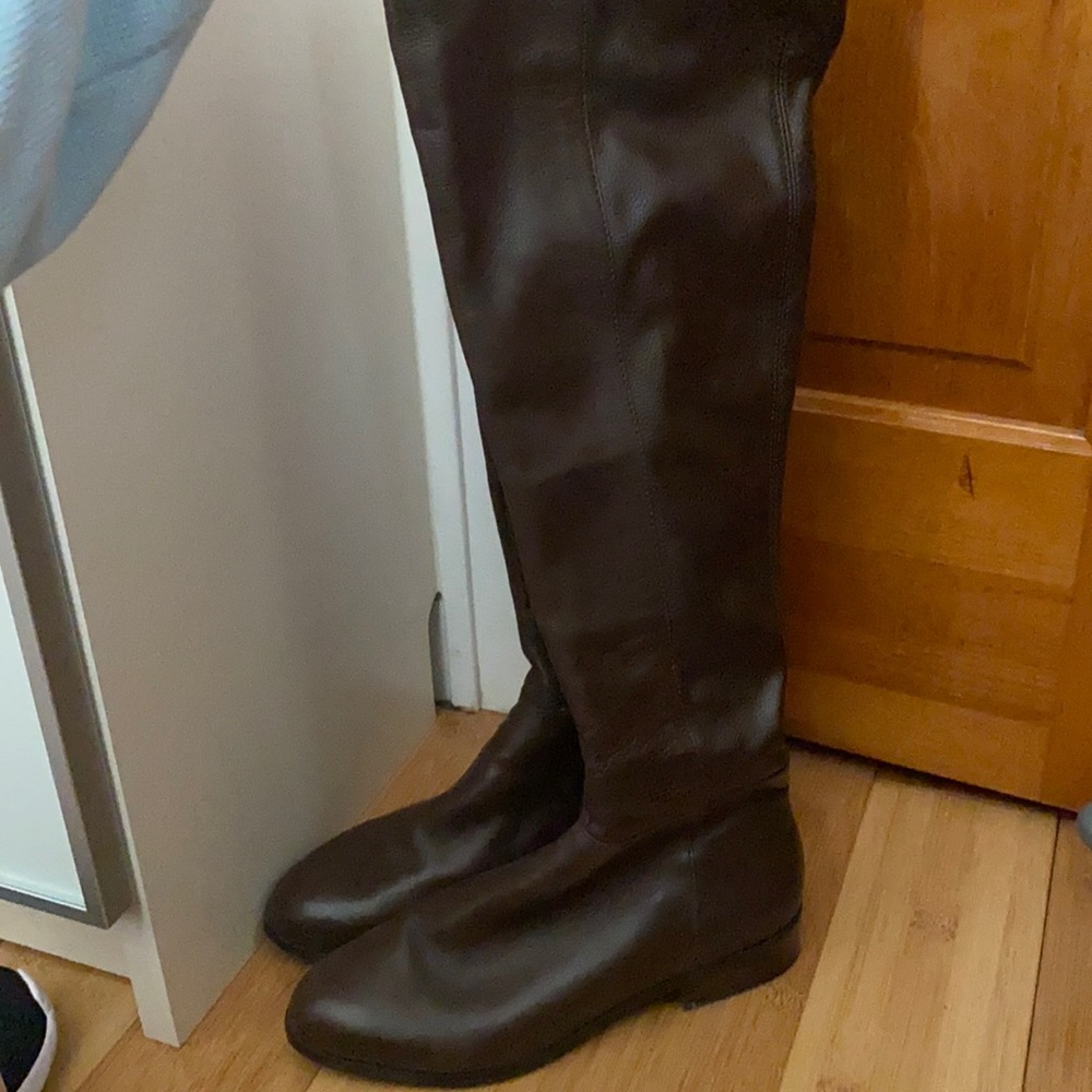 Michael Kors 5.5 boot in brown